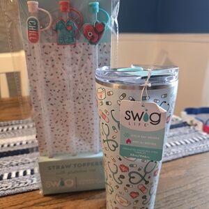 ​NWT Swig Life Nurse Scrub Life Insulated Tumbler & Straw Toppers Set